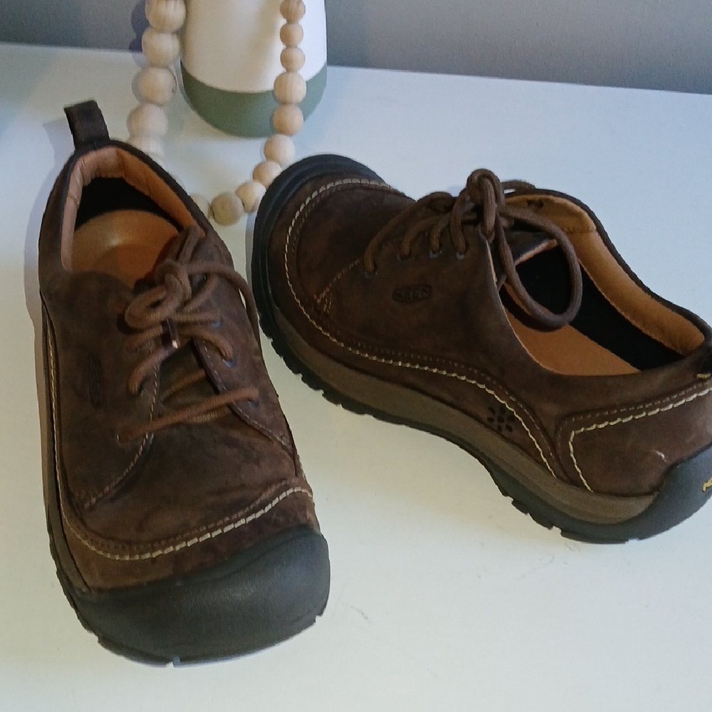 Keen Brown Leather Oxfords with Rubber Sole and Lace-Up Design, Women's 10.5 - Picture 5 of 5